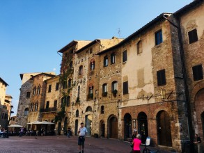 San Gimignano : charme de la Toscane